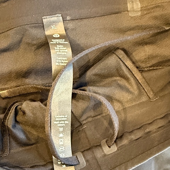 Lululemon Athletica Black Surge Tights 22” XL NWT Black - Picture 2 of 6